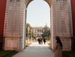 Sonya entering Selamlik Gardens